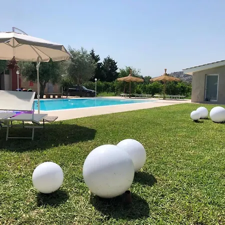 Edesia Villa *
